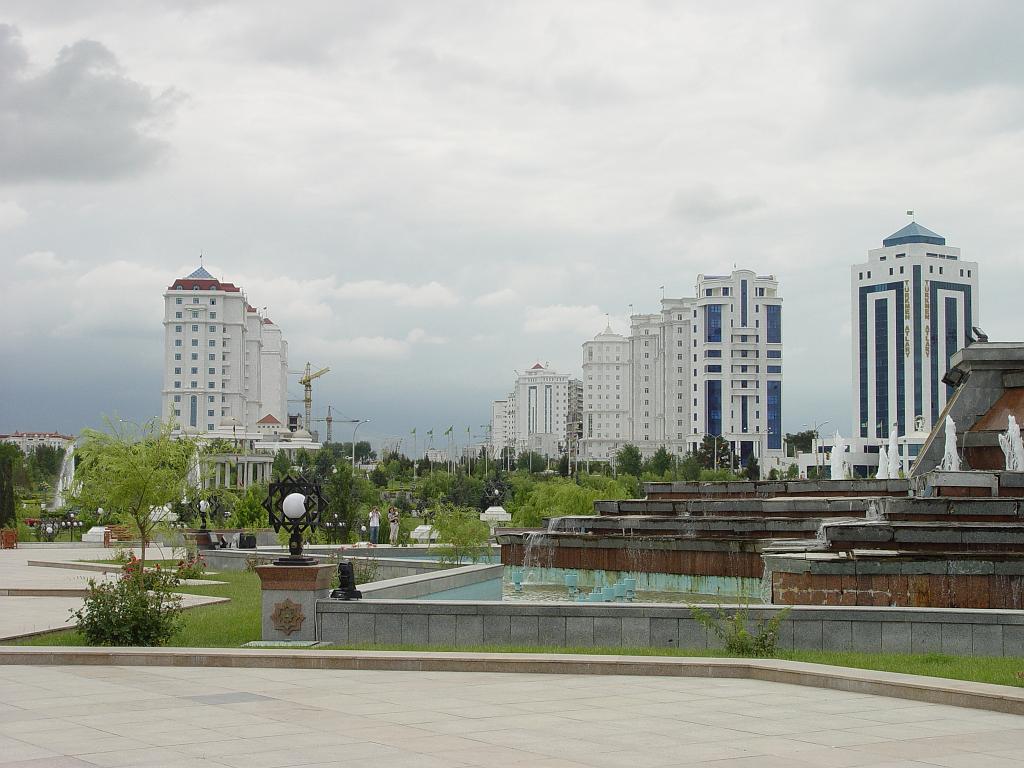 09-05-18_14-23-37ashgabat-085.JPG