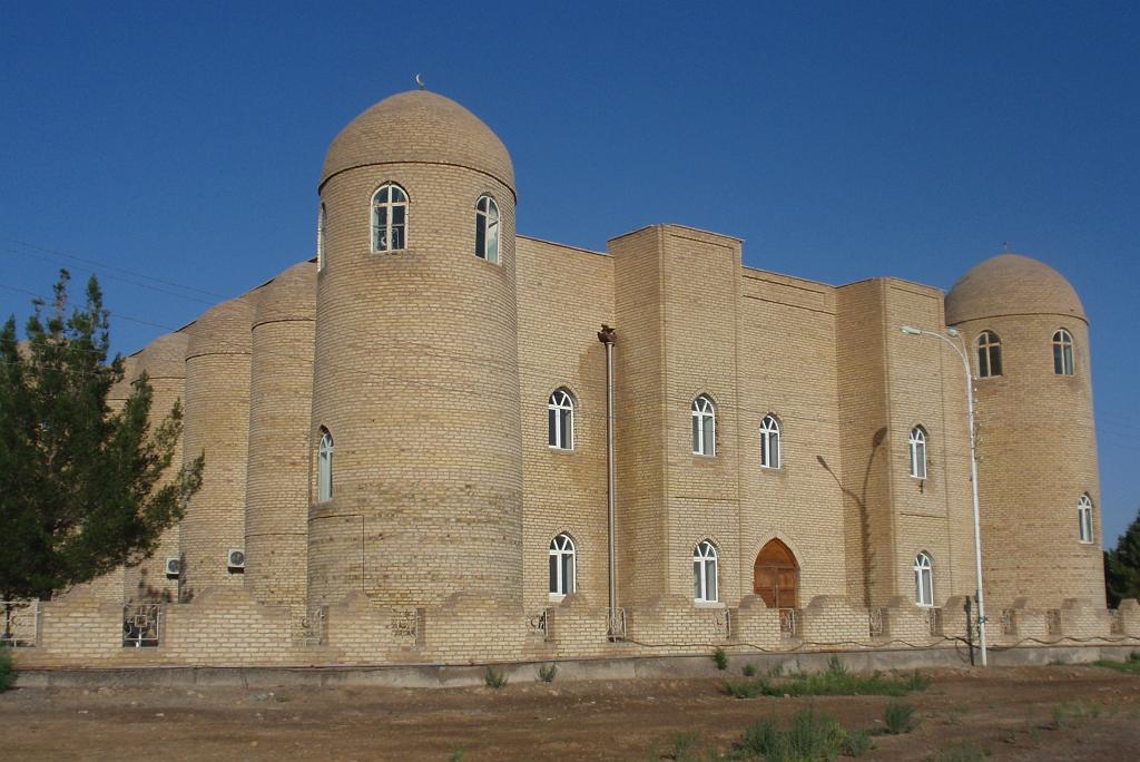 09-05-19_18-00-29mary-023.JPG - Mosquée Yusuf Hamadanir (12-13°s)